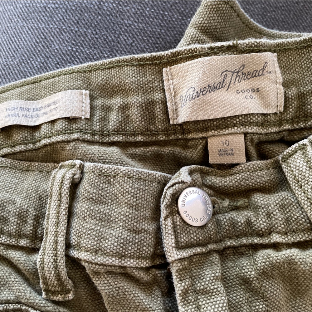 Universal Thread Olive Wide-Leg Utility Pants - Picture 4 of 5